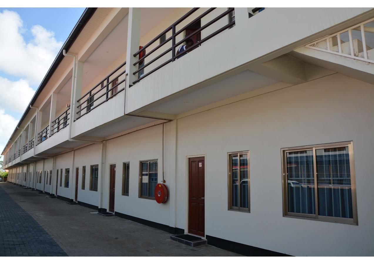 Wilhelmina Hotel & Apartments Paramaribo Exterior foto